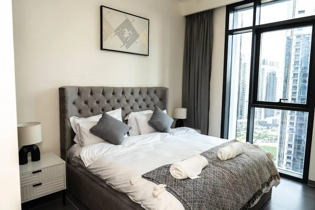 Trendy Promenade Living Dubai Creek Harbour Apartment